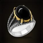 Eagle Claw Onyx Ring – Stainless Steel